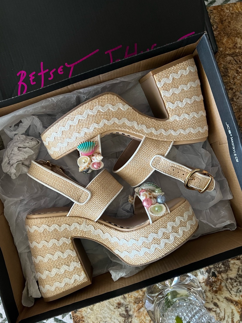 Betsey Johnson Shell & Raffia Platform Sandal size 5.5